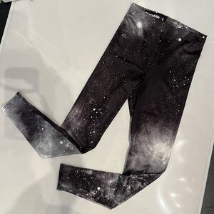 RARE* Black Galaxy Leggings Small NWOT